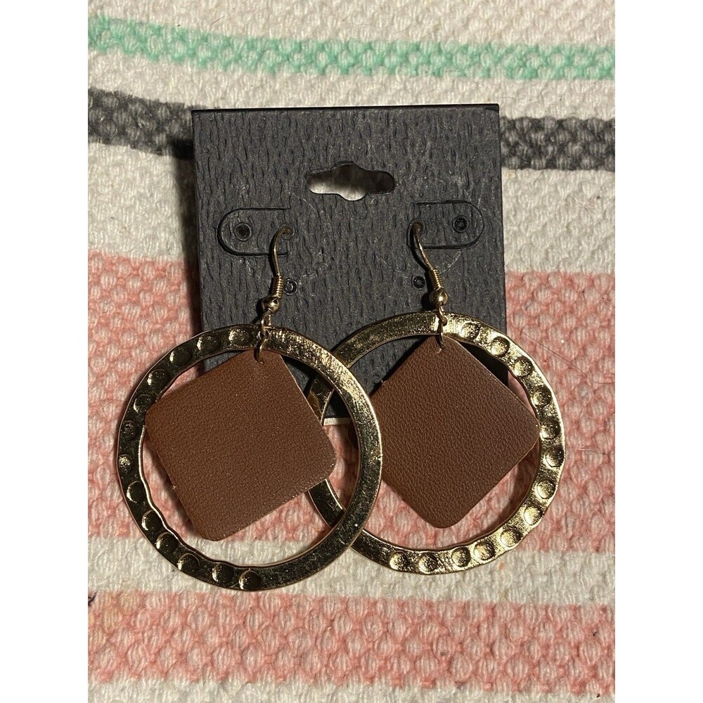 Leather Insert Hoop Earrings  Boho-Chic Versatile NWT Fashion Statement Beauty